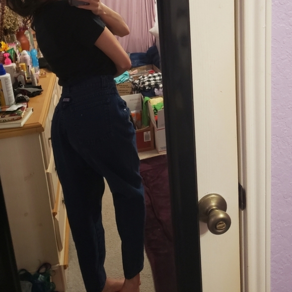 Vintage Brittania High Rise Tapered Leg Dark Blue Wash "Mom" Jeans - Picture 6 of 16